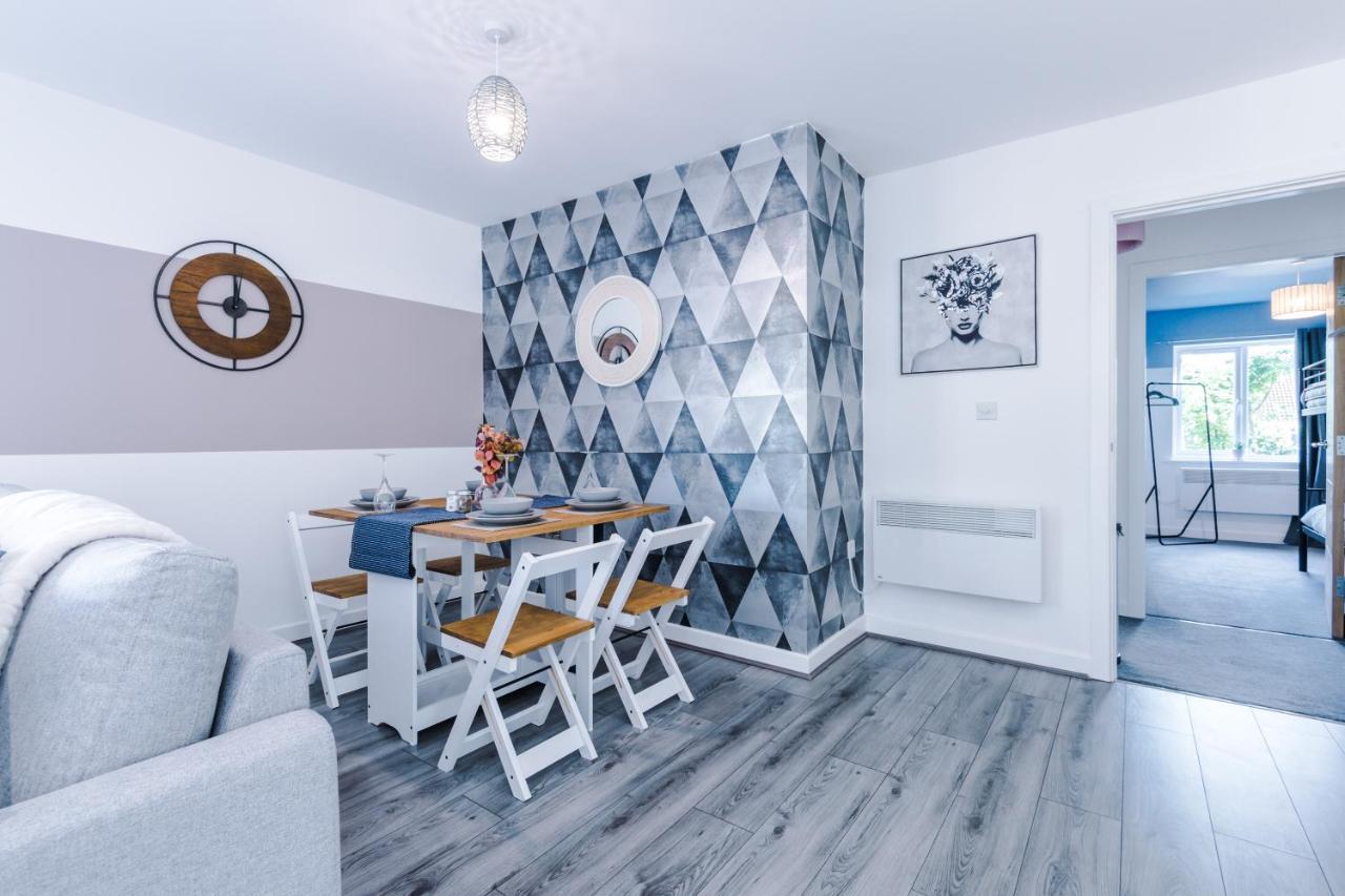 Stunning 2 Bed Apt By Greenstay Serviced Accommodation - Located In Formby Village - Perfect For Short & Long Stays - Couples, Friends & Families & Business Travellers All Welcome - Dog Friendly - 7 Exteriör bild