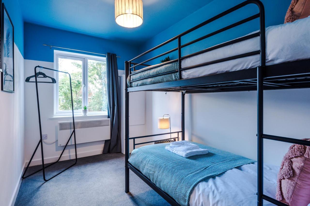 Stunning 2 Bed Apt By Greenstay Serviced Accommodation - Located In Formby Village - Perfect For Short & Long Stays - Couples, Friends & Families & Business Travellers All Welcome - Dog Friendly - 7 Exteriör bild
